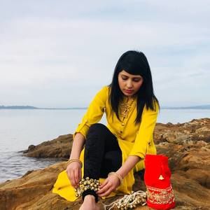 Meet your Posher, Eva